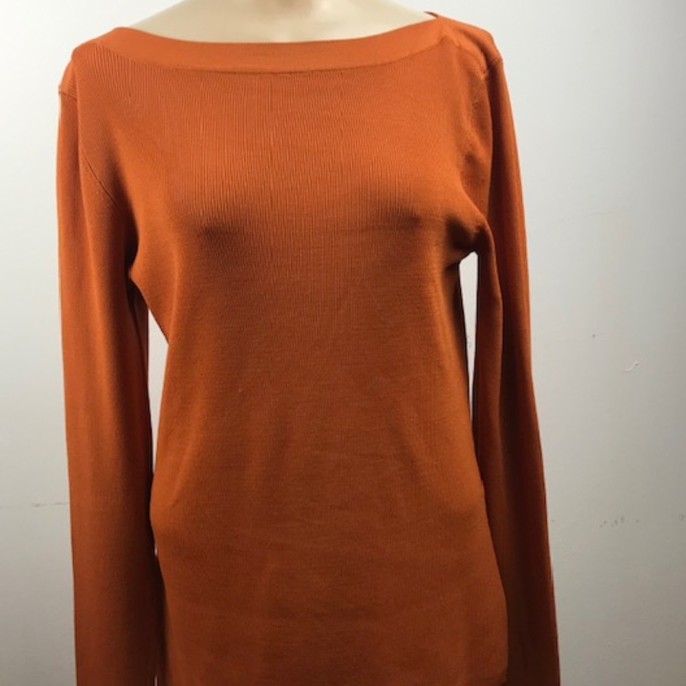 Tailor B Moss Size M Orange Sweater Light weight